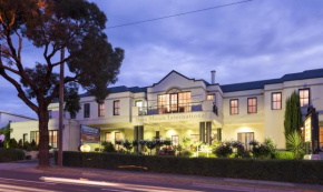 Beau Monde International, Doncaster East